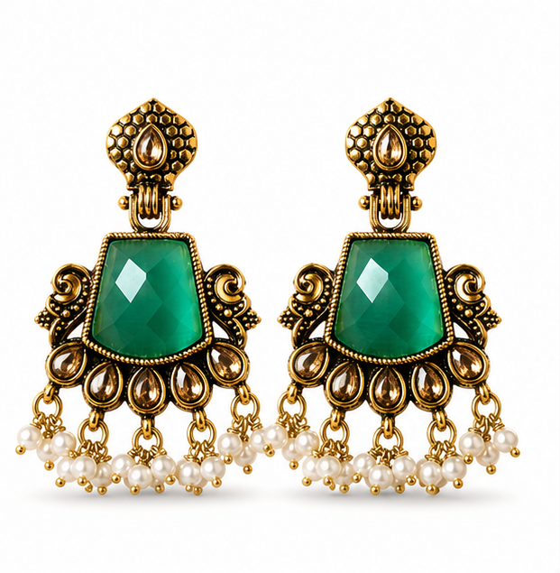 Antique Gold Emerald Green Stone Chandbali with Kundan & Pearls